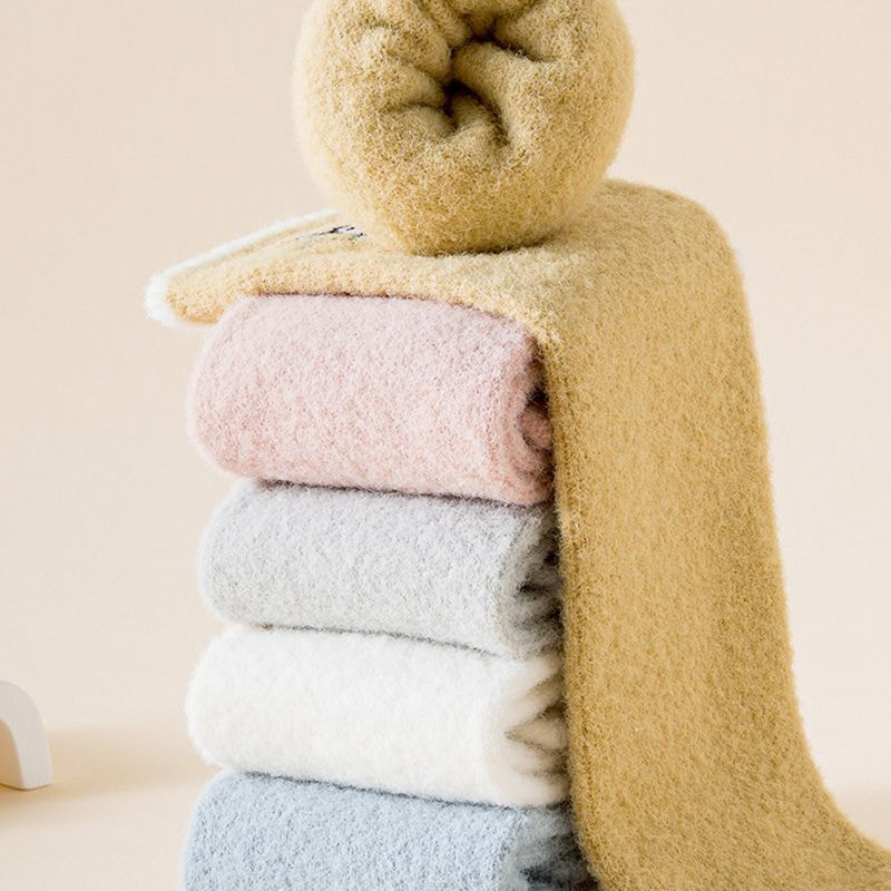 소년과 여자를위한 어린이 양말, 플러시 스트레이트 무릎 양말, 가을과 겨울 두꺼운 모방 밍크 모피 아기 긴 튜브 양말 소년과 여자를위한 어린이 양말, 플러시 스트레이트 무릎 양말, 가을과 겨울 두꺼운 모방 밍크 모피 아기 긴 튜브 양말